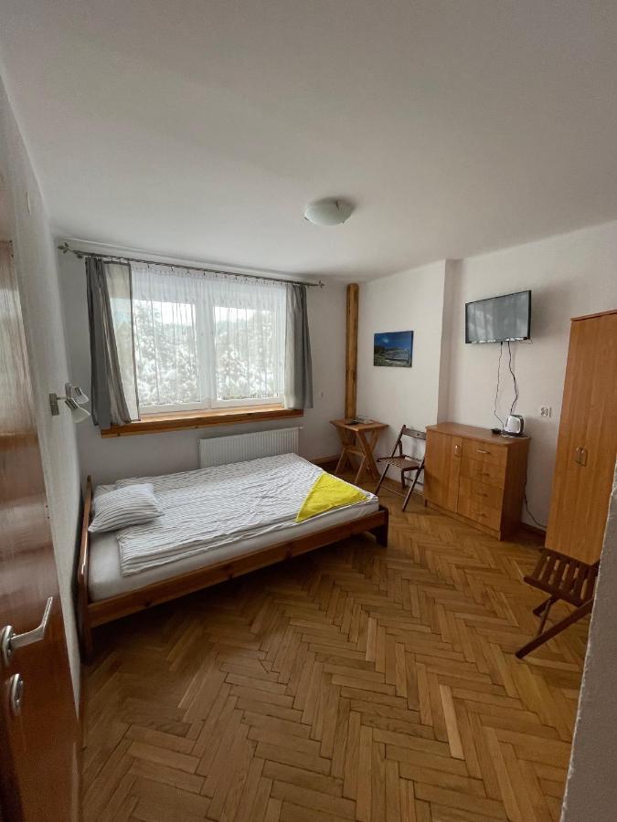 Gosciniec Ozna Hotel Kiczora Eksteriør billede